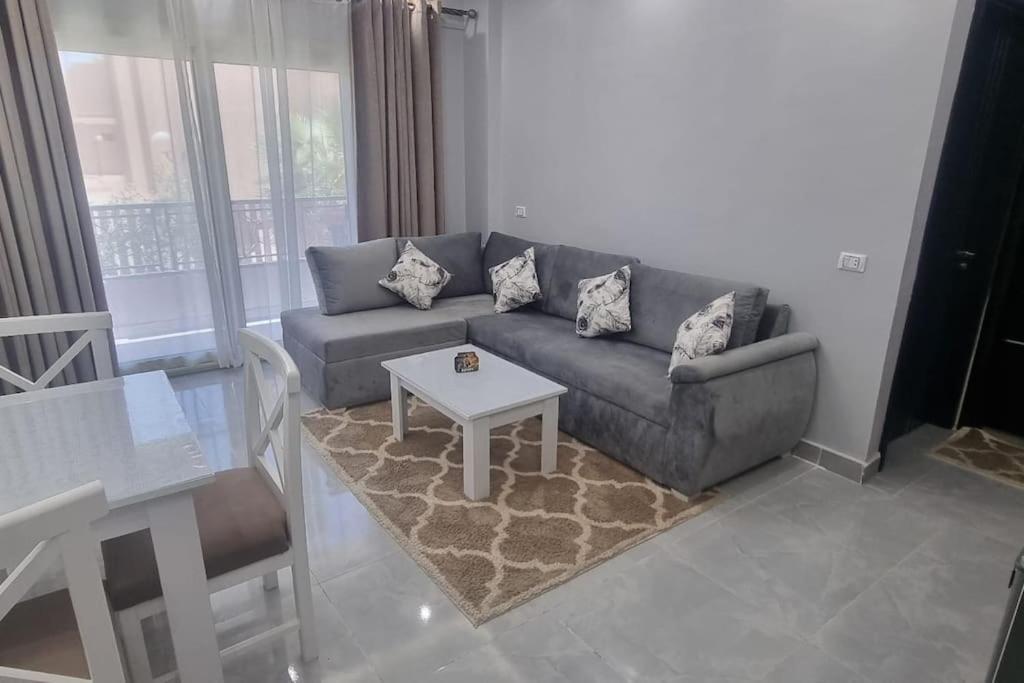 Sierra Compound Nabq Bay Front Of Rixos And Close To The Airport Apartmán